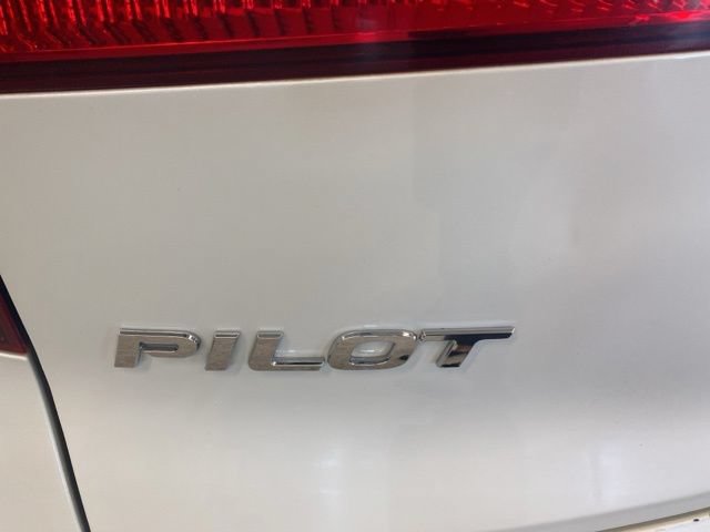 Used 2016 Honda Pilot Elite image 8