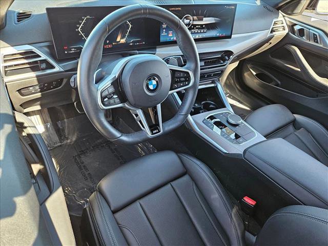 Used 2025 BMW 430i Coupe w/ M Sport Package image 9