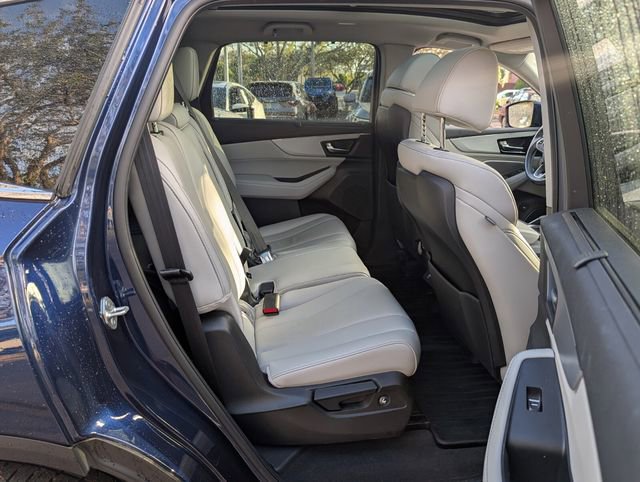 Certified 2023 Acura MDX FWD w/ Technology Package image 18