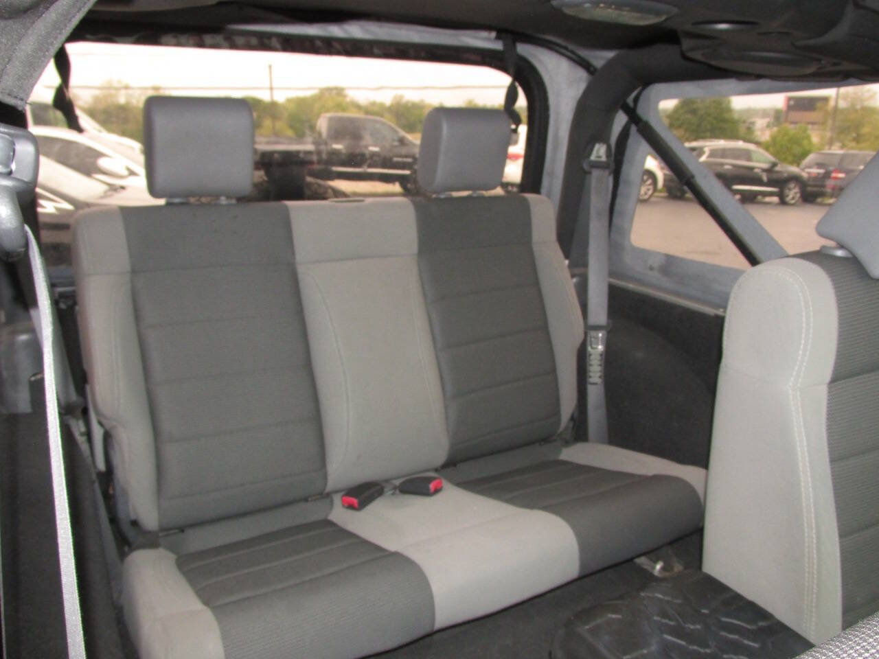 Used 2007 Jeep Wrangler X AWD/4WD image 17
