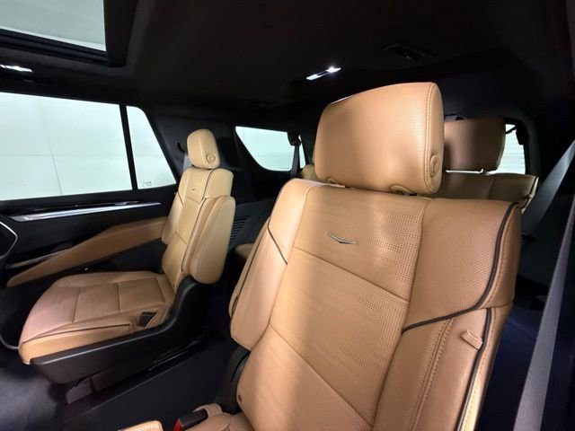 New 2026 Cadillac Escalade Luxury w/ Touring Package image 24