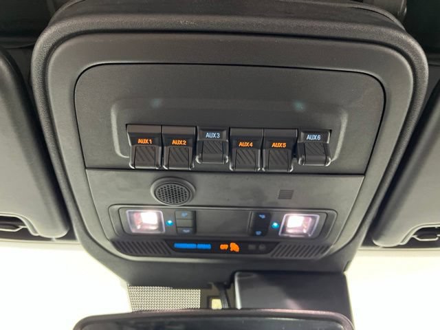 Used 2023 Ford Bronco Wildtrak AWD/4WD image 34