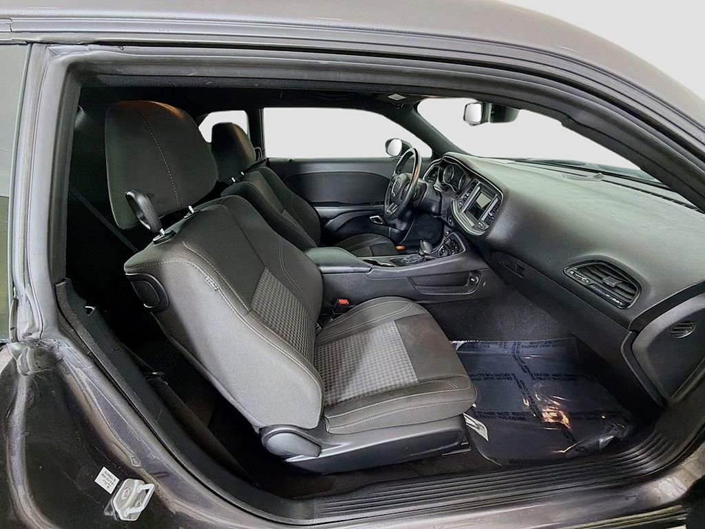 Used 2020 Dodge Challenger SXT image 16