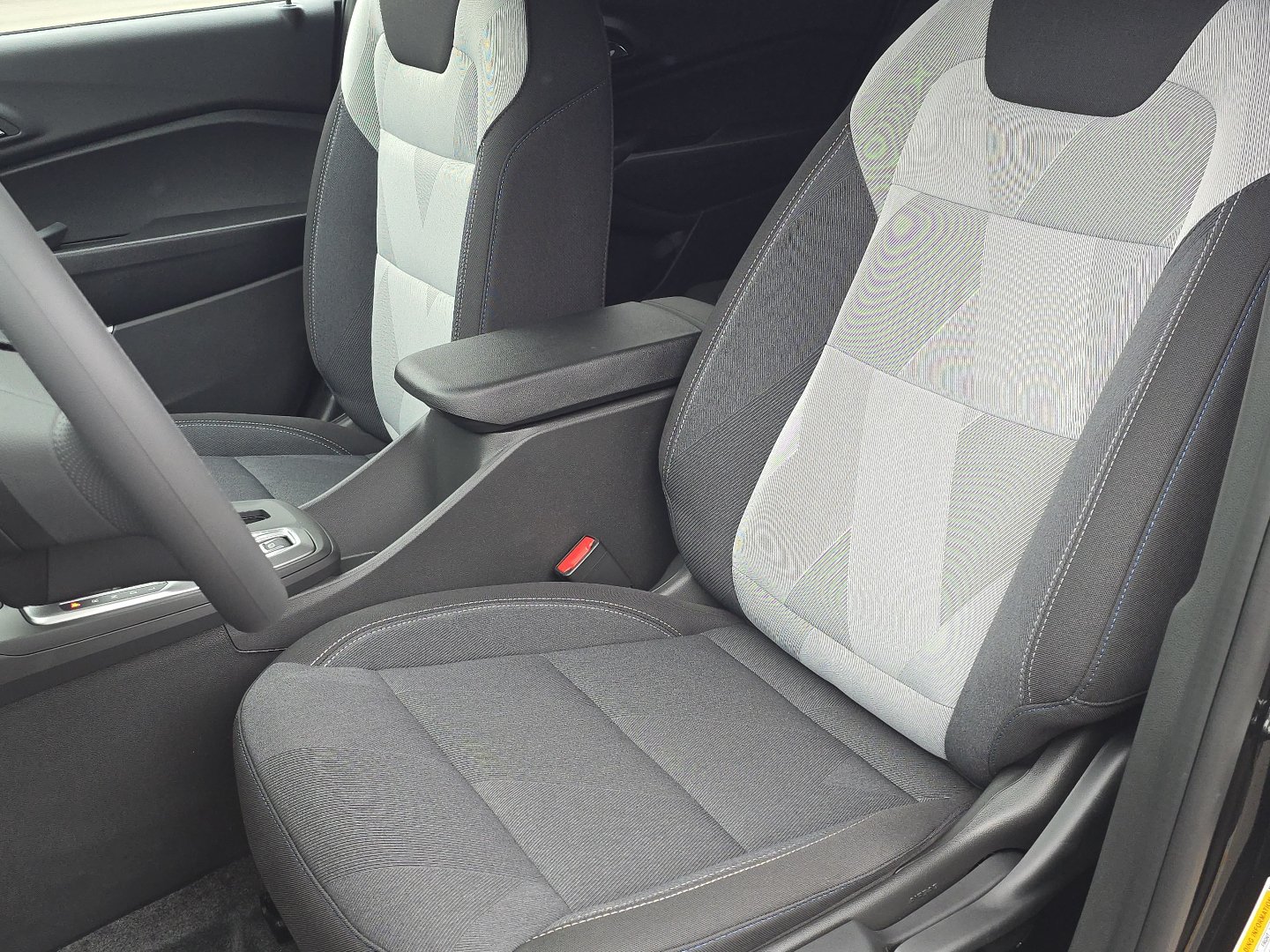 New 2026 Chevrolet Trax LS w/ LS Convenience Package FWD image 14
