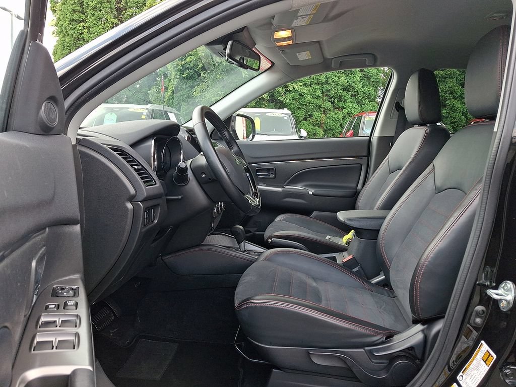 Used 2024 Mitsubishi Outlander Sport SE AWD/4WD image 14