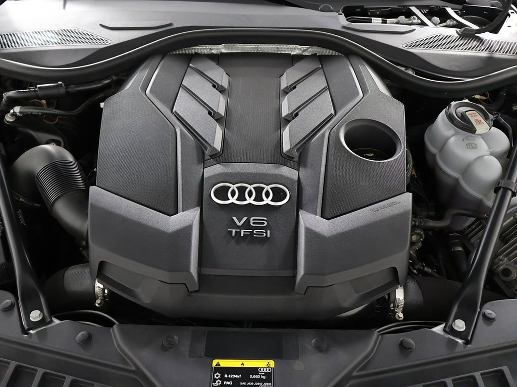 Used 2022 Audi A8 L 3.0T w/ Executive Package image 24
