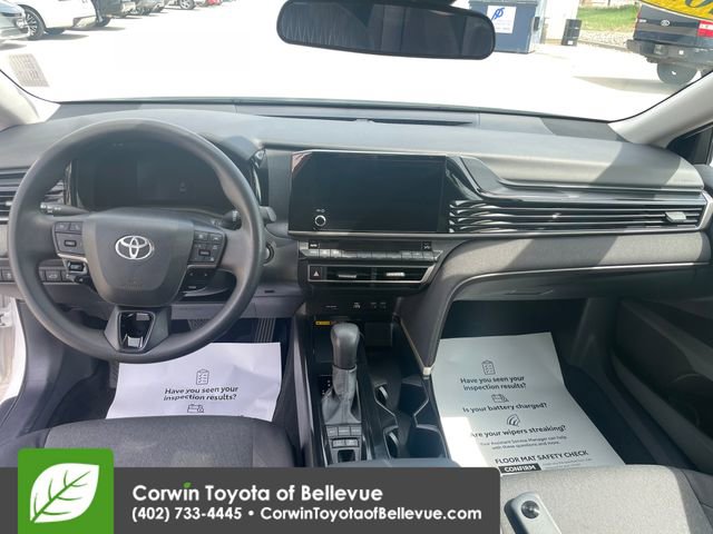 Used 2025 Toyota Camry LE FWD image 20