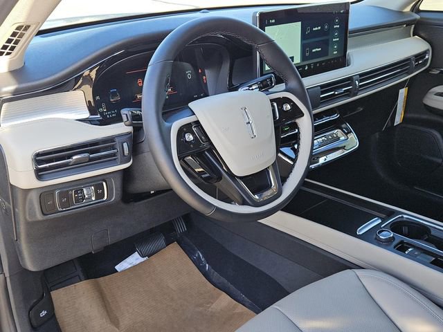 New 2026 Lincoln Corsair Premiere FWD image 19