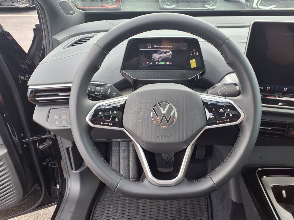 New 2025 Volkswagen ID.4 Pro S Plus image 13