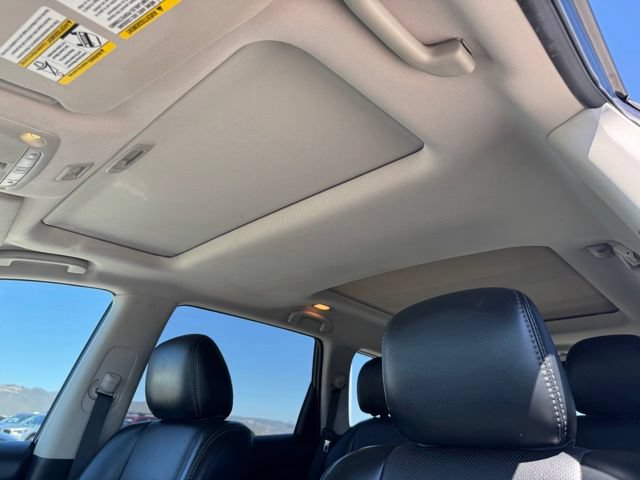 Used 2016 Nissan Pathfinder Platinum AWD/4WD image 19
