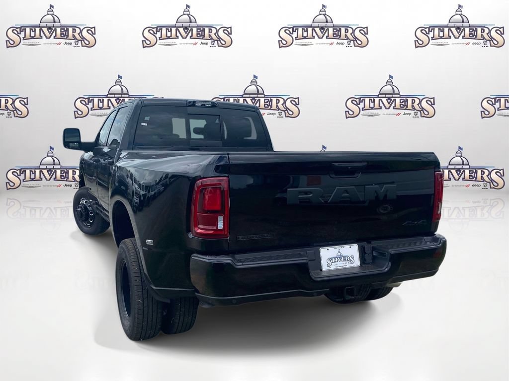 New 2026 RAM 3500 Big Horn AWD/4WD image 4