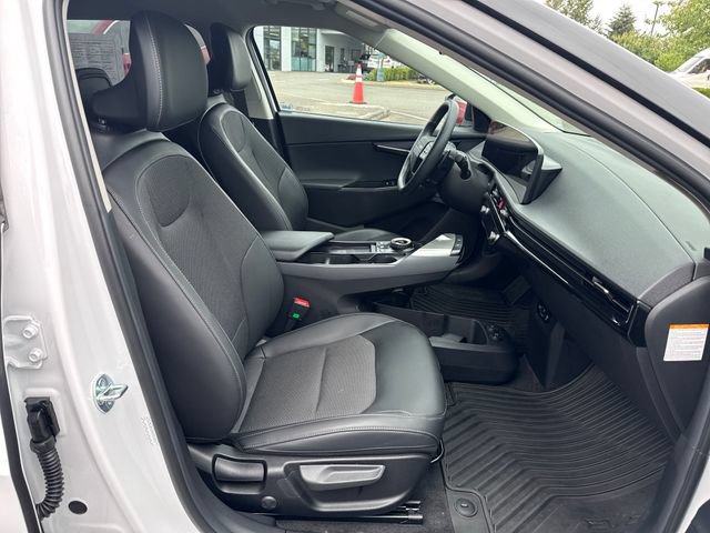 Used 2025 Kia EV6 Light RWD image 14
