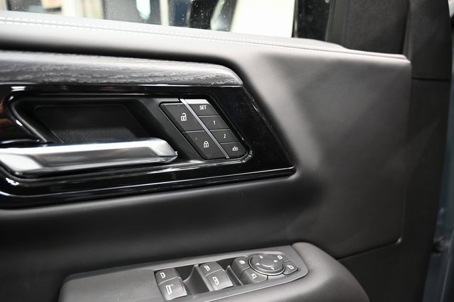 New 2026 GMC Yukon XL AT4 Ultimate w/ LPO, Illumination Package image 34