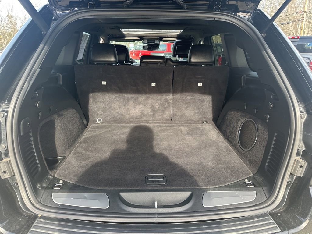 Used 2018 Jeep Grand Cherokee SRT w/ Trailer Tow Group IV image 27