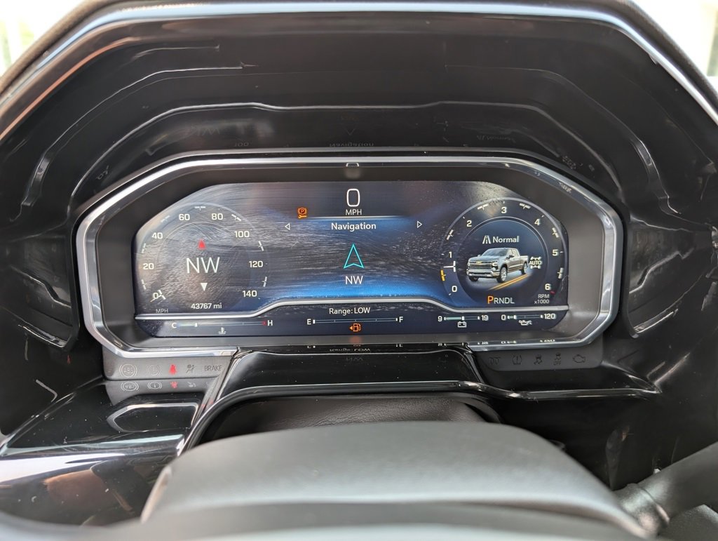 Used 2022 Chevrolet Silverado 1500 LT image 22