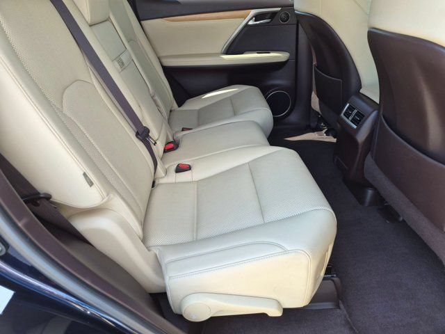 Used 2020 Lexus RX 350L Premium w/ Premium Package AWD/4WD image 18
