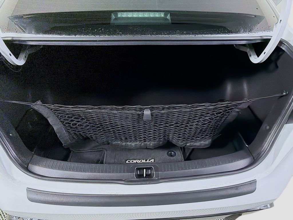 Used 2024 Toyota Corolla SE image 28