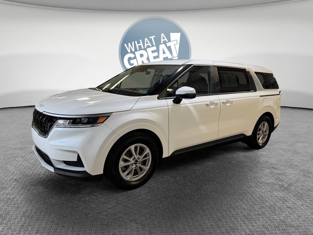 Used 2024 Kia Carnival LX image 8