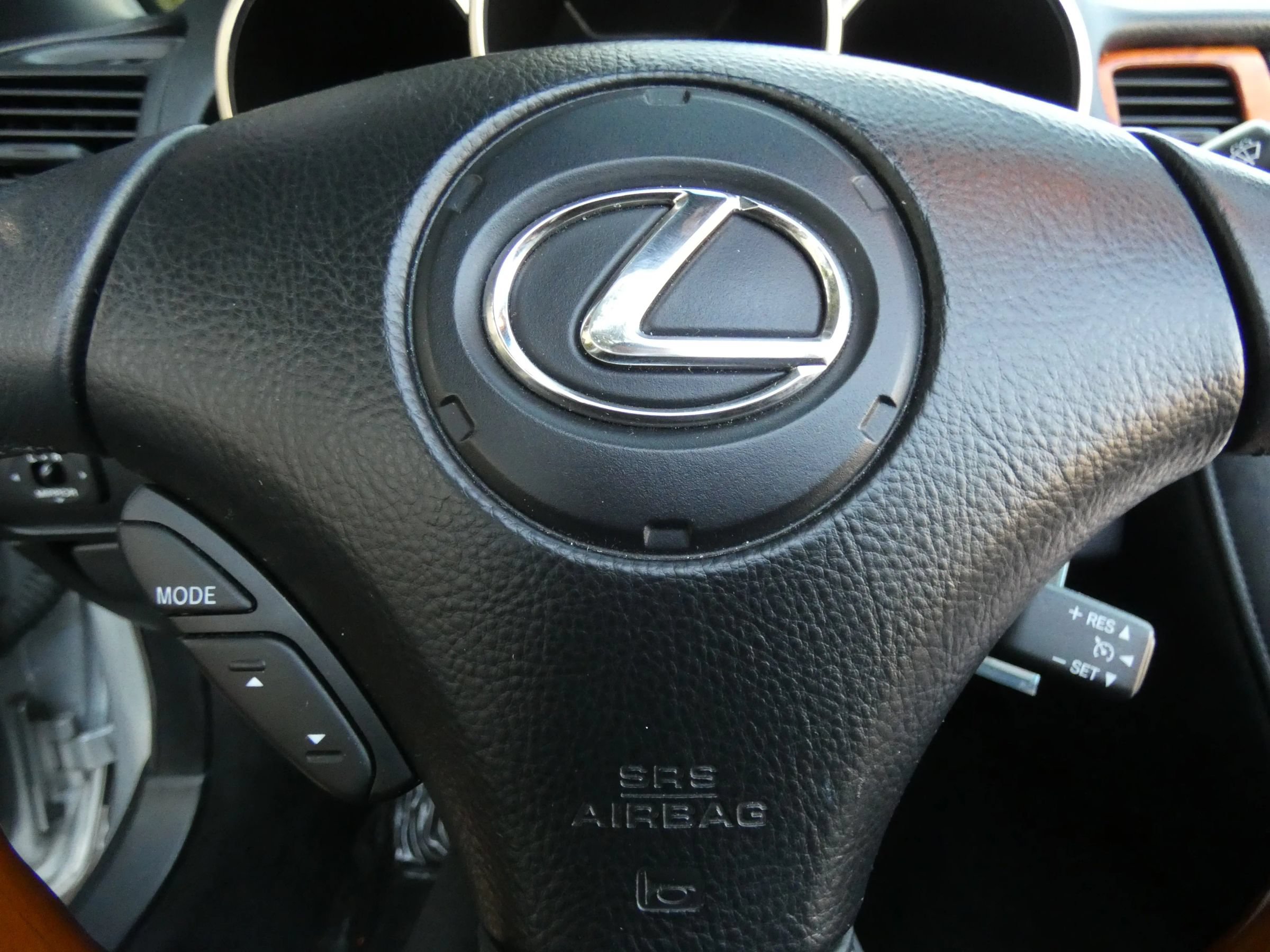 Used 2006 Lexus SC 430 Convertible RWD image 56