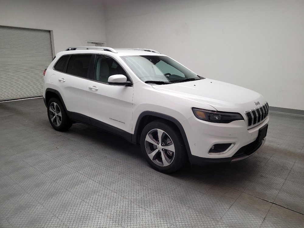 Used 2019 Jeep Cherokee Limited w/ Technology Group FWD image 11