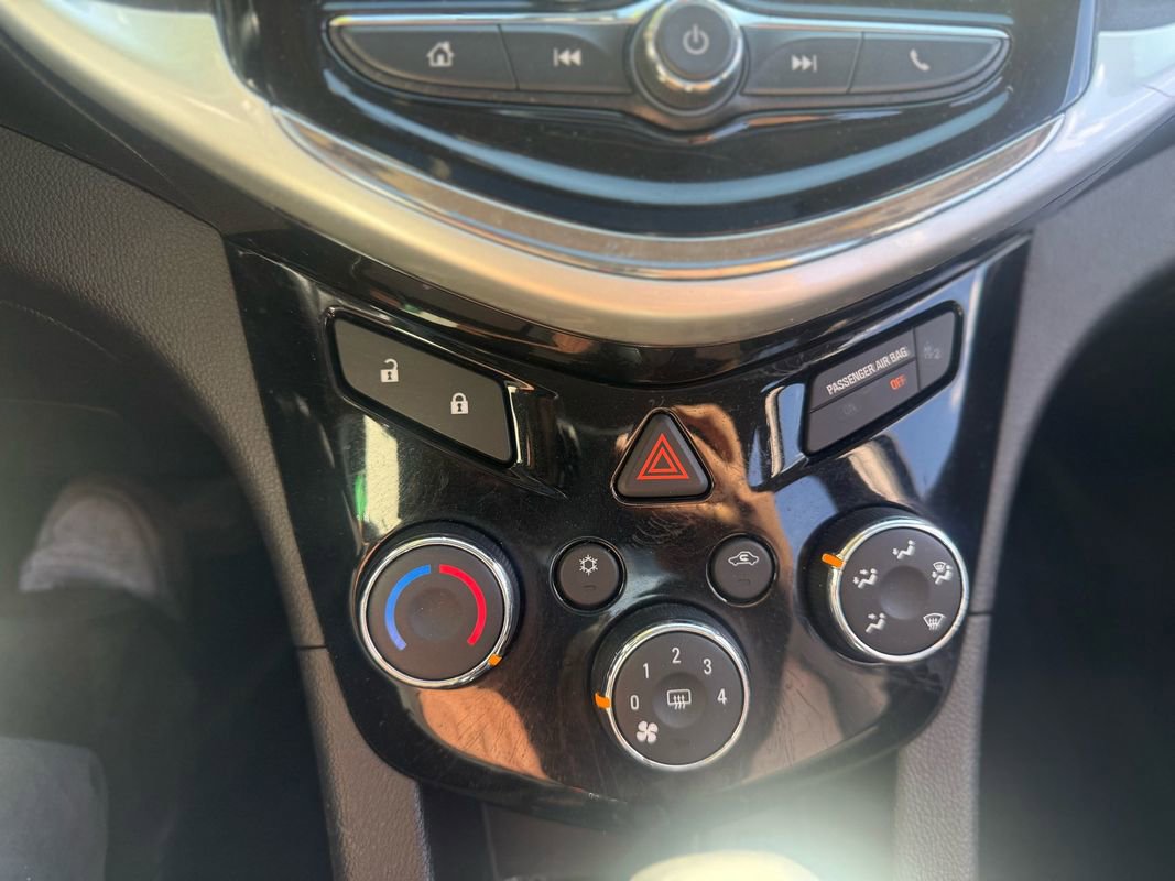 Used 2019 Chevrolet Sonic LT w/ RS Package FWD image 22