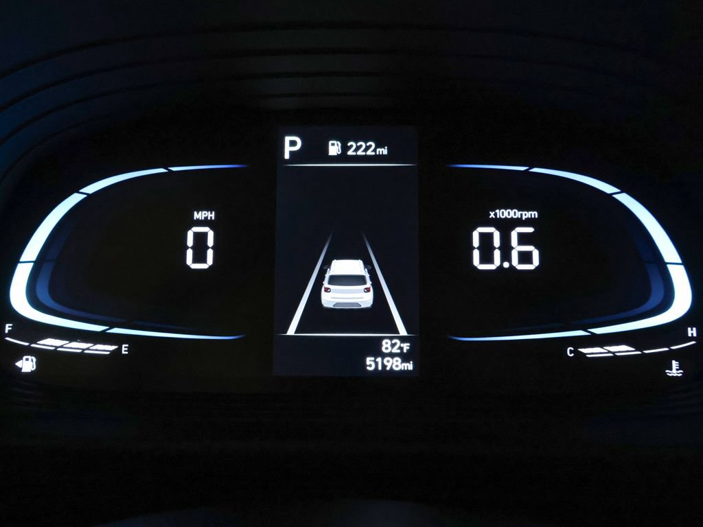 Certified 2026 Hyundai Venue SEL FWD image 33