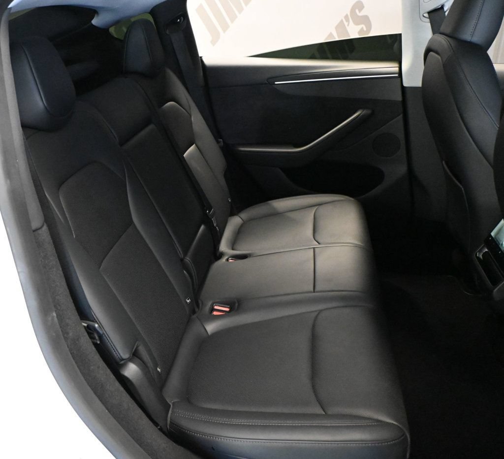 Used 2026 Tesla Model Y Long Range AWD/4WD image 18