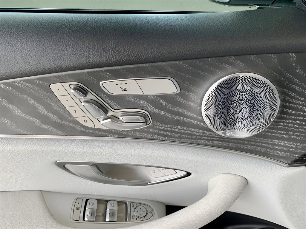 Used 2021 Mercedes-Benz E 350 Sedan image 12