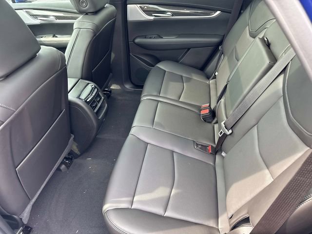 New 2026 Cadillac XT5 Sportv w/ LPO, Onyx Lite Package AWD/4WD image 13