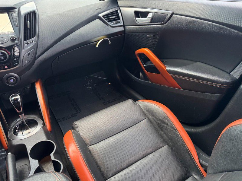 Used 2016 Hyundai Veloster Turbo w/ Option Group 04 image 18