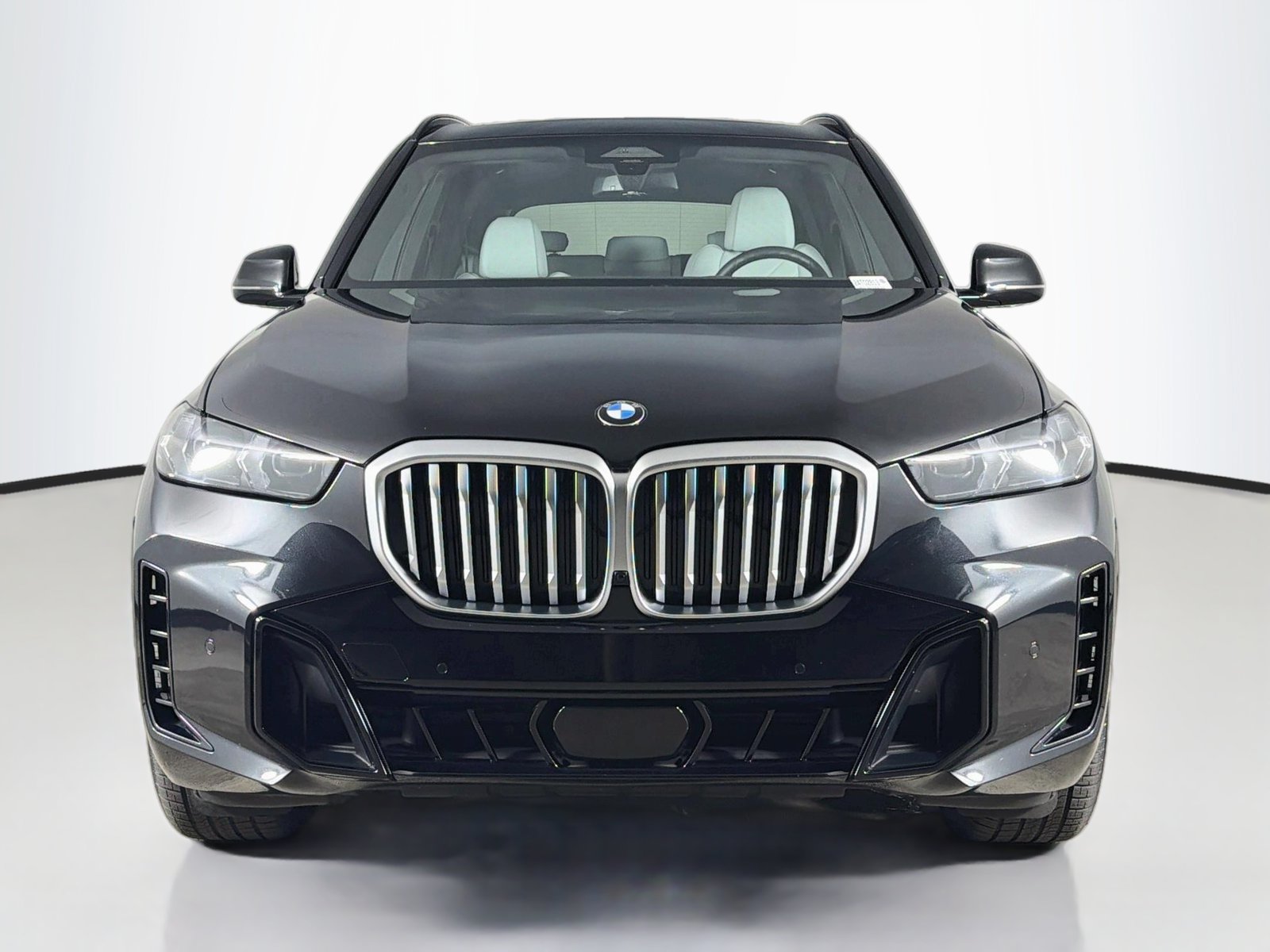 Certified 2024 BMW X5 xDrive40i w/ M Sport Package AWD/4WD image 2