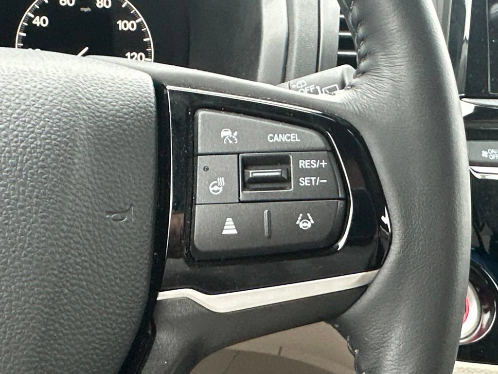 Used 2025 Honda Odyssey Elite image 22