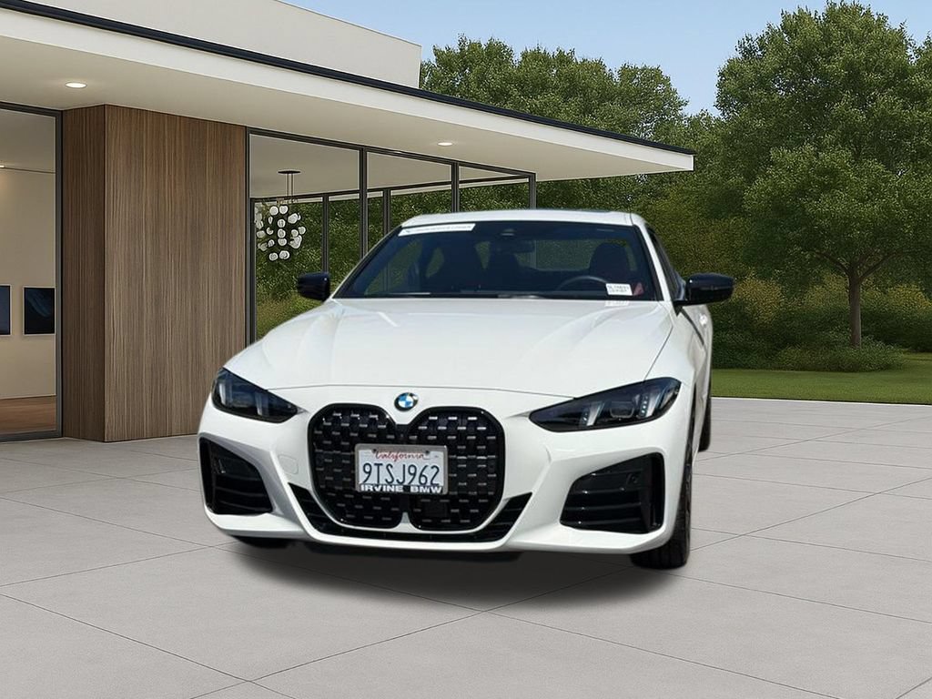 Used 2026 BMW 430i Coupe w/ M Sport Package RWD image 3