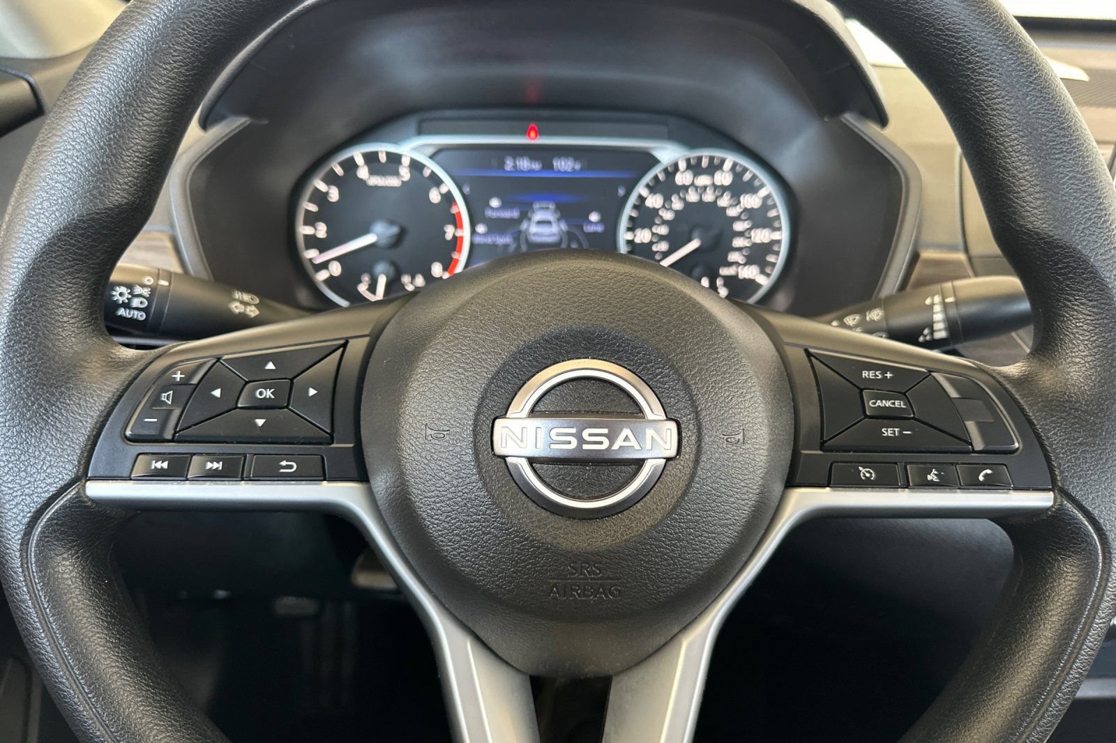 Used 2025 Nissan Altima 2.5 SV FWD image 24
