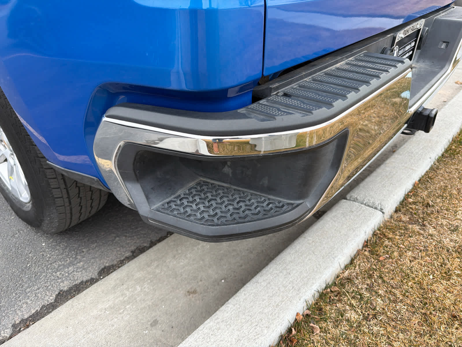 Used 2025 Chevrolet Silverado 1500 LT image 10