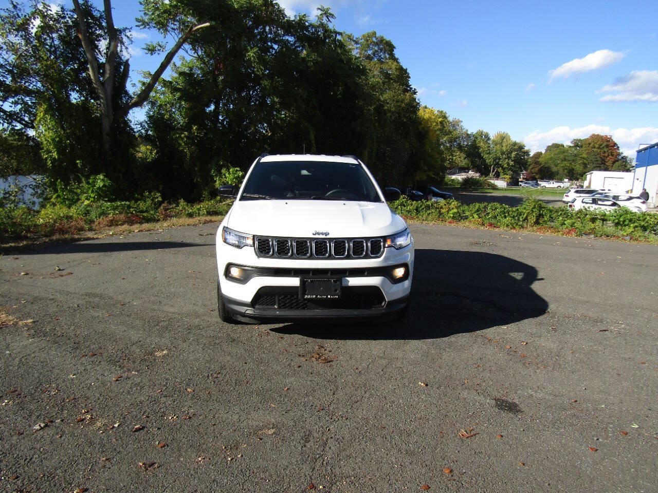 Used 2024 Jeep Compass Latitude AWD/4WD image 7