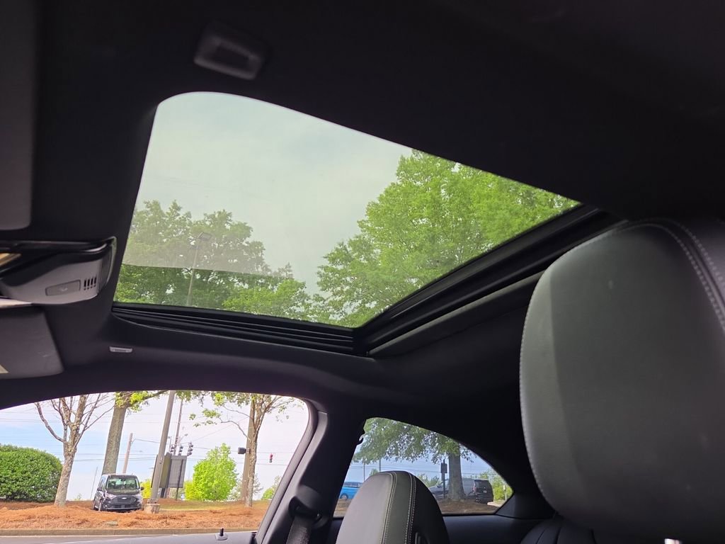 Used 2024 BMW 230i Coupe w/ Premium Package image 12