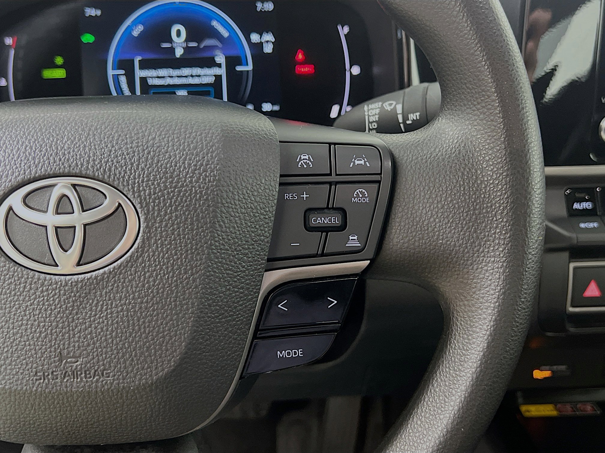 Used 2025 Toyota Camry LE image 20