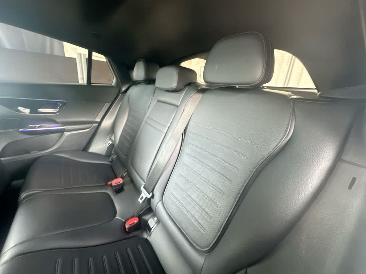 Used 2025 Mercedes-Benz GLC 300 4MATIC w/ AMG Line image 22