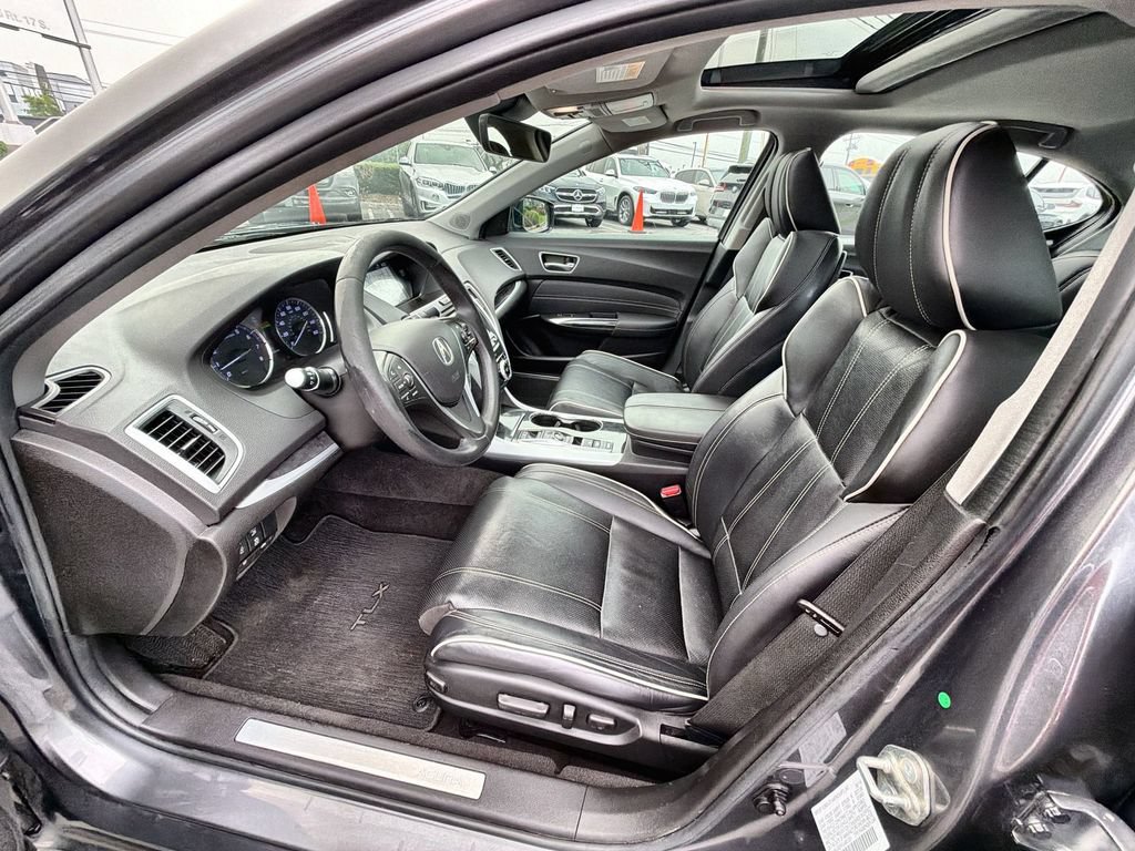 Used 2020 Acura TLX w/ Technology Package AWD/4WD image 10