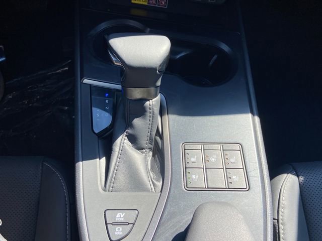 Certified 2024 Lexus UX 250h AWD w/ Premium Package image 40