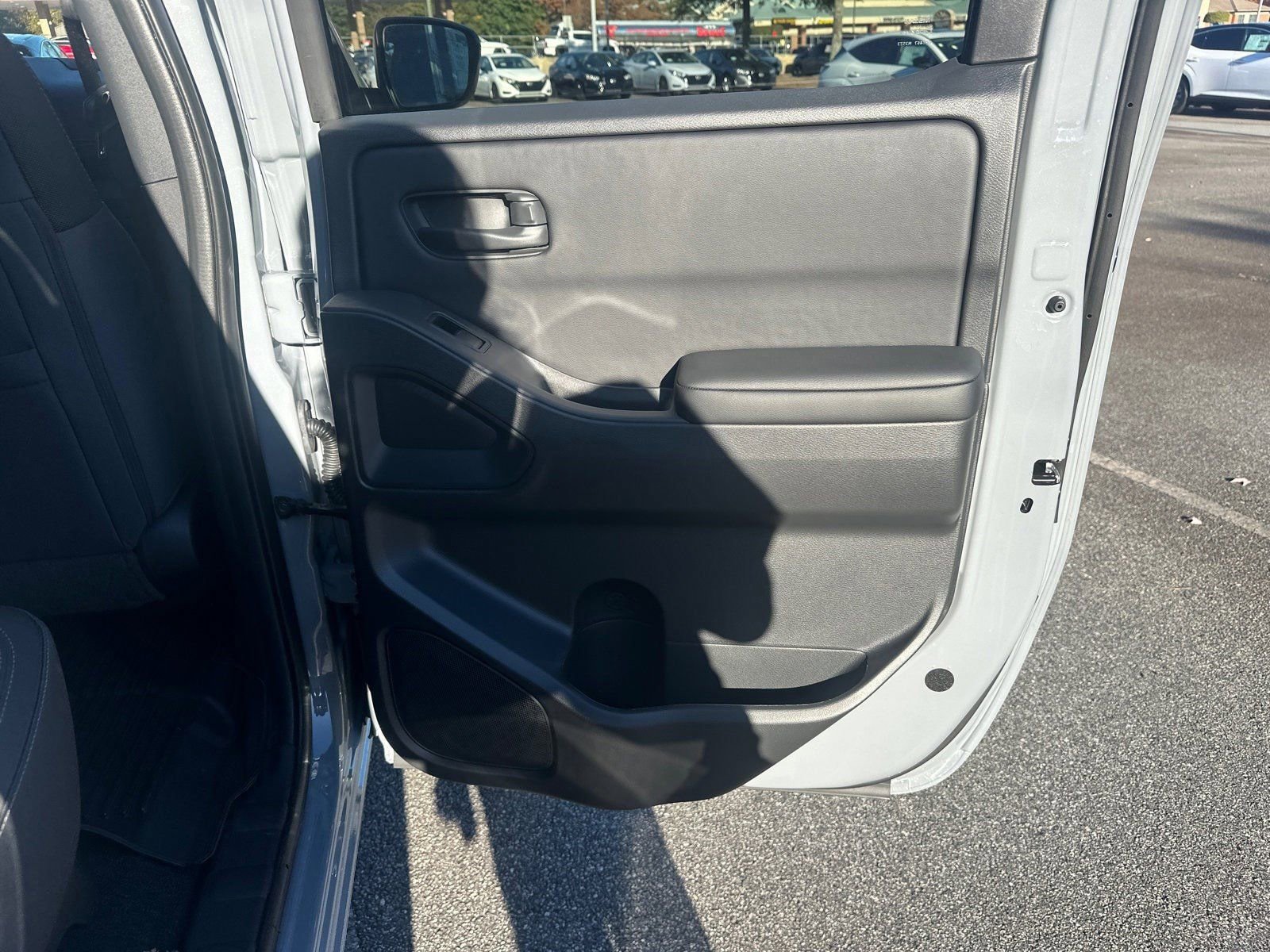 New 2026 Nissan Frontier SV w/ SV Convenience Package AWD/4WD image 16