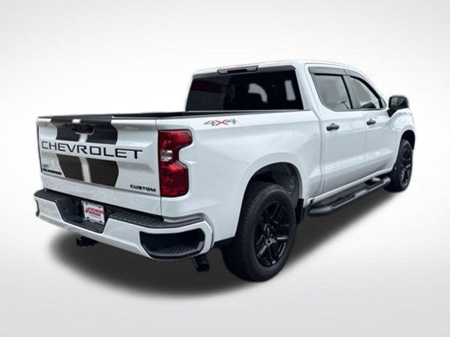 Used 2024 Chevrolet Silverado 1500 Custom w/ Rally Edition AWD/4WD image 7