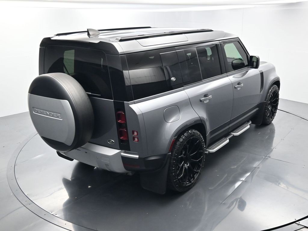 Used 2023 Land Rover Defender 110 S image 35