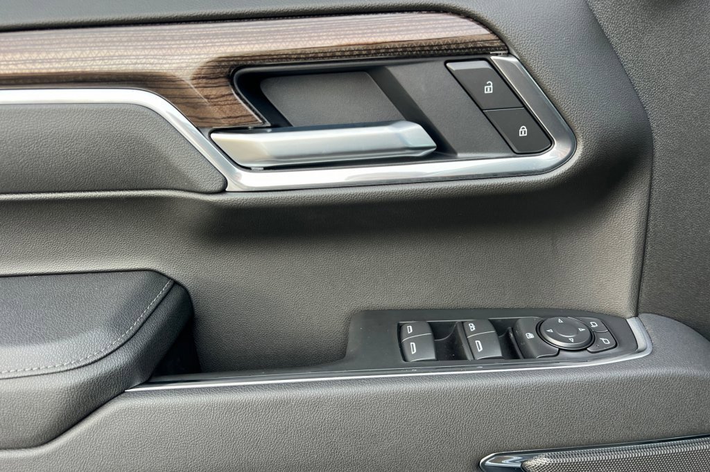 New 2026 Chevrolet Silverado 1500 LT image 8