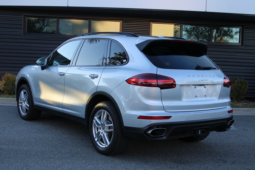 Certified 2016 Porsche Cayenne image 3