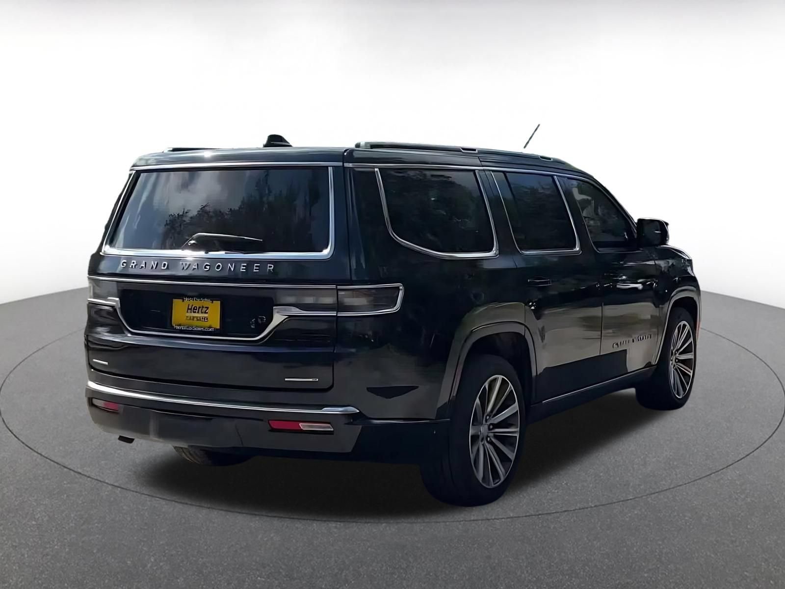 Used 2023 Jeep Grand Wagoneer Series II AWD/4WD image 14