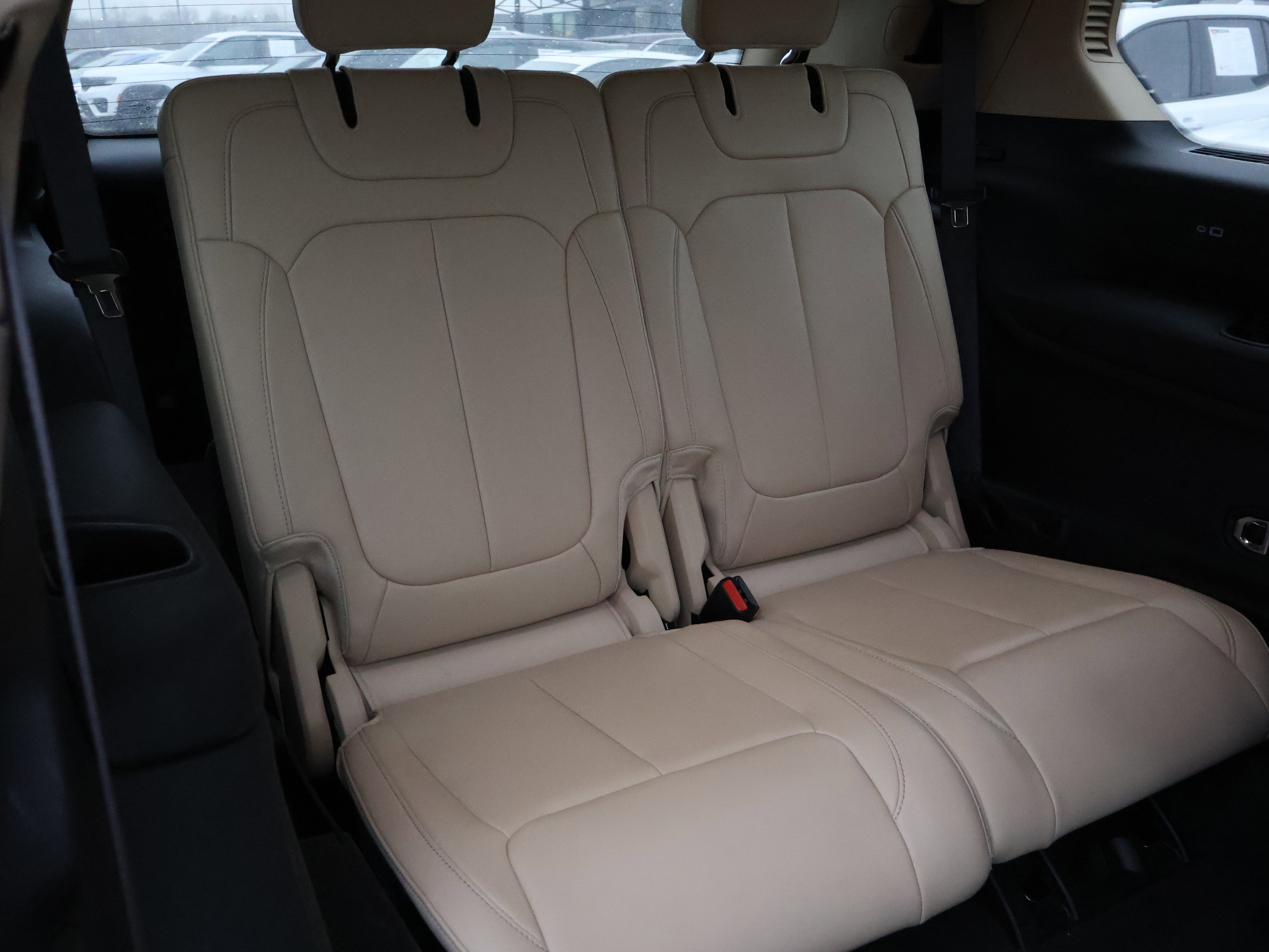 Used 2021 Jeep Grand Cherokee L Limited image 14
