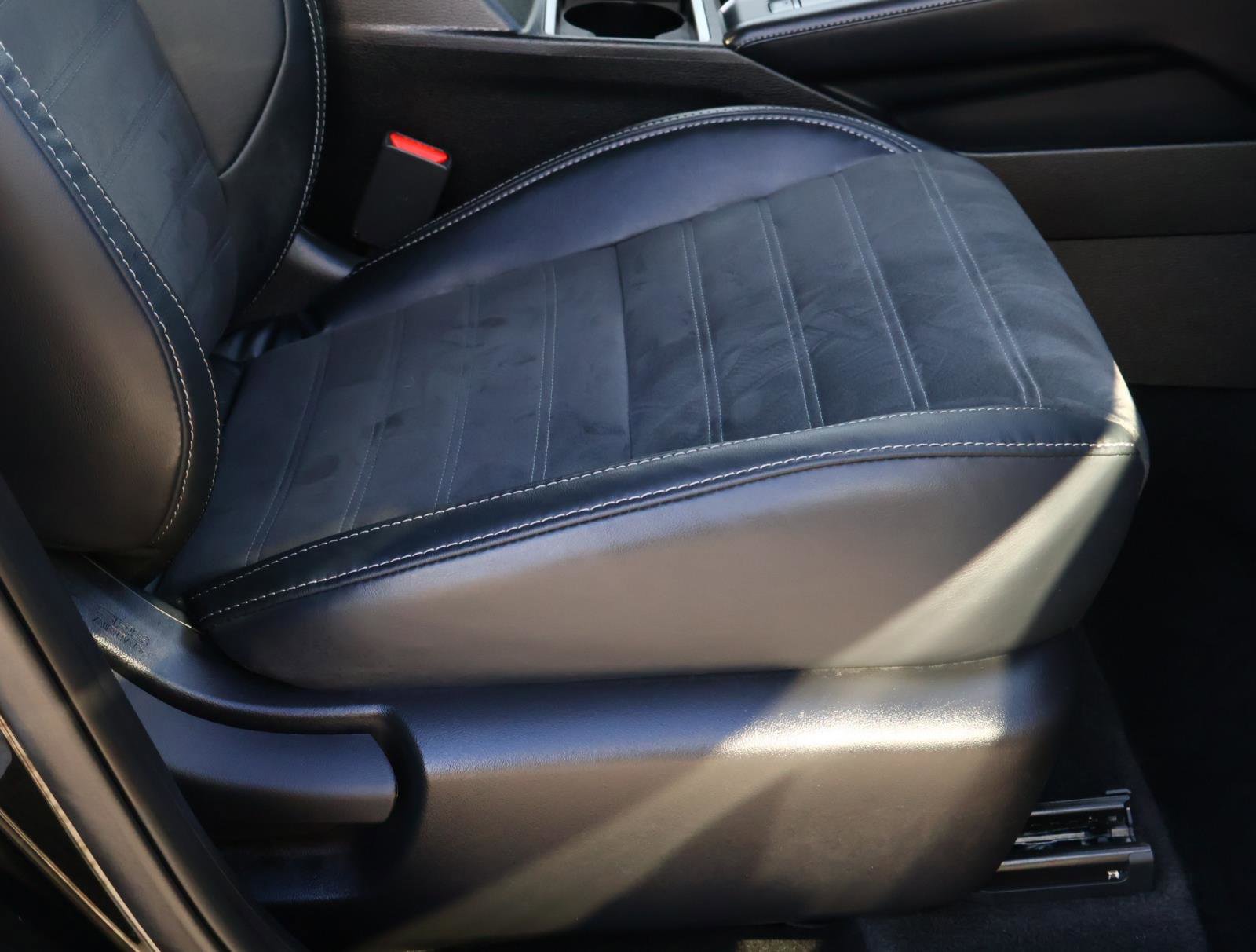 Used 2023 Mitsubishi Outlander SE image 15