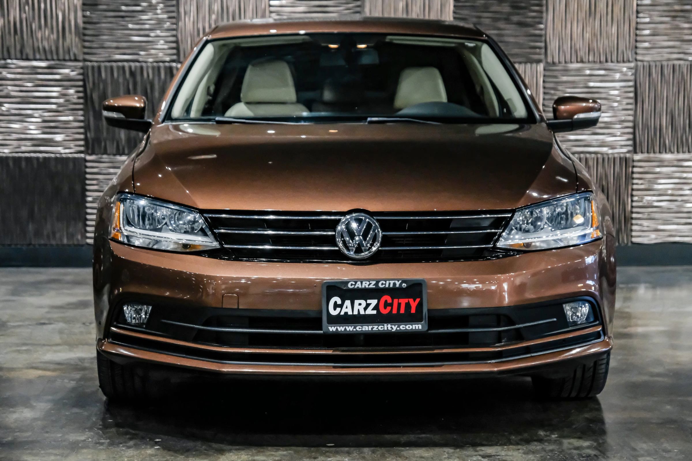 Used 2017 Volkswagen Jetta SEL FWD image 6